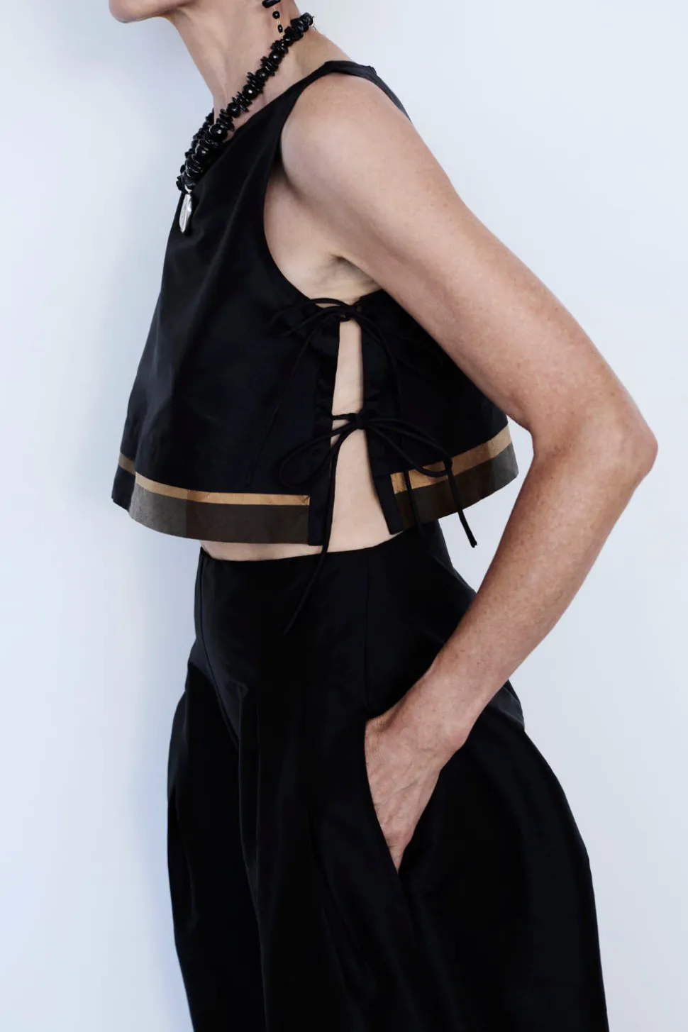 Gigi Silk Tank Top Black