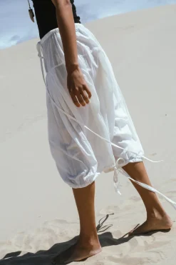 Million Pleats Fisherman Shorts Natural