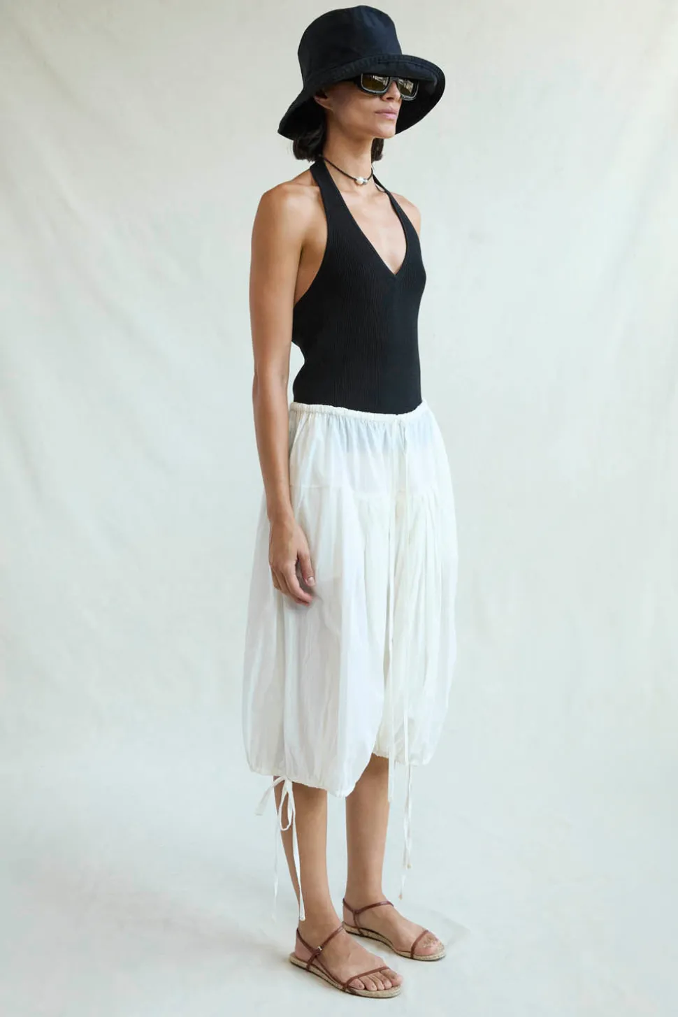 Million Pleats Fisherman Shorts Natural