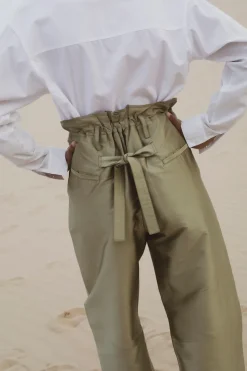 Techno Taffeta Barrel Pant Sage