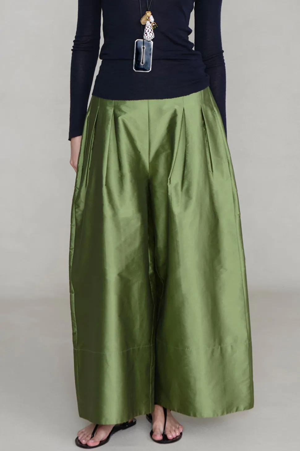 Techno Taffeta Ultra Wide Leg Trouser Tulip Stem