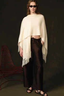 Wool Cashmere Knit Cape Aspen White